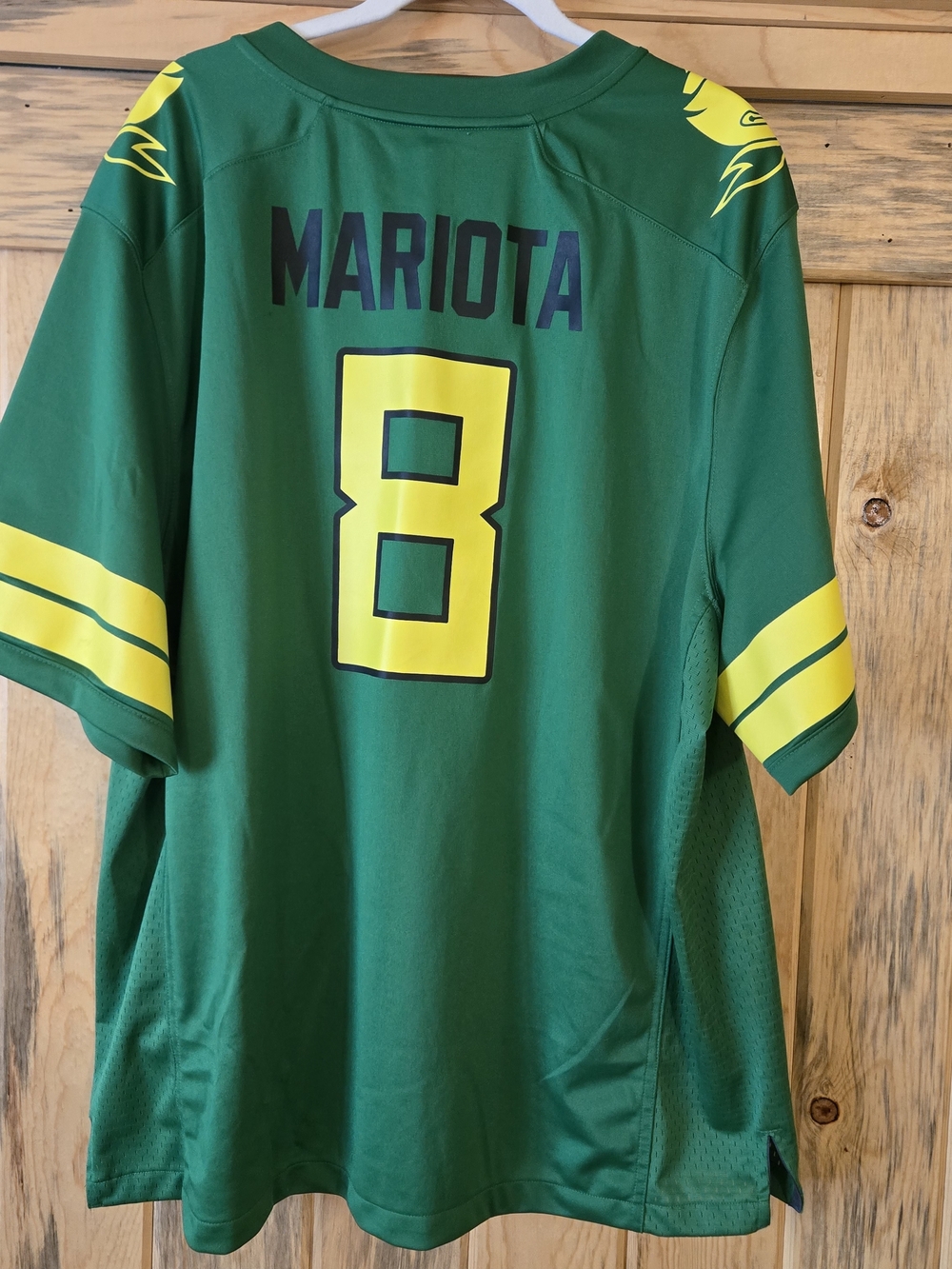 Marcus Mariota #8 Oregon DUCKS Football Jersey with Yellow Accents